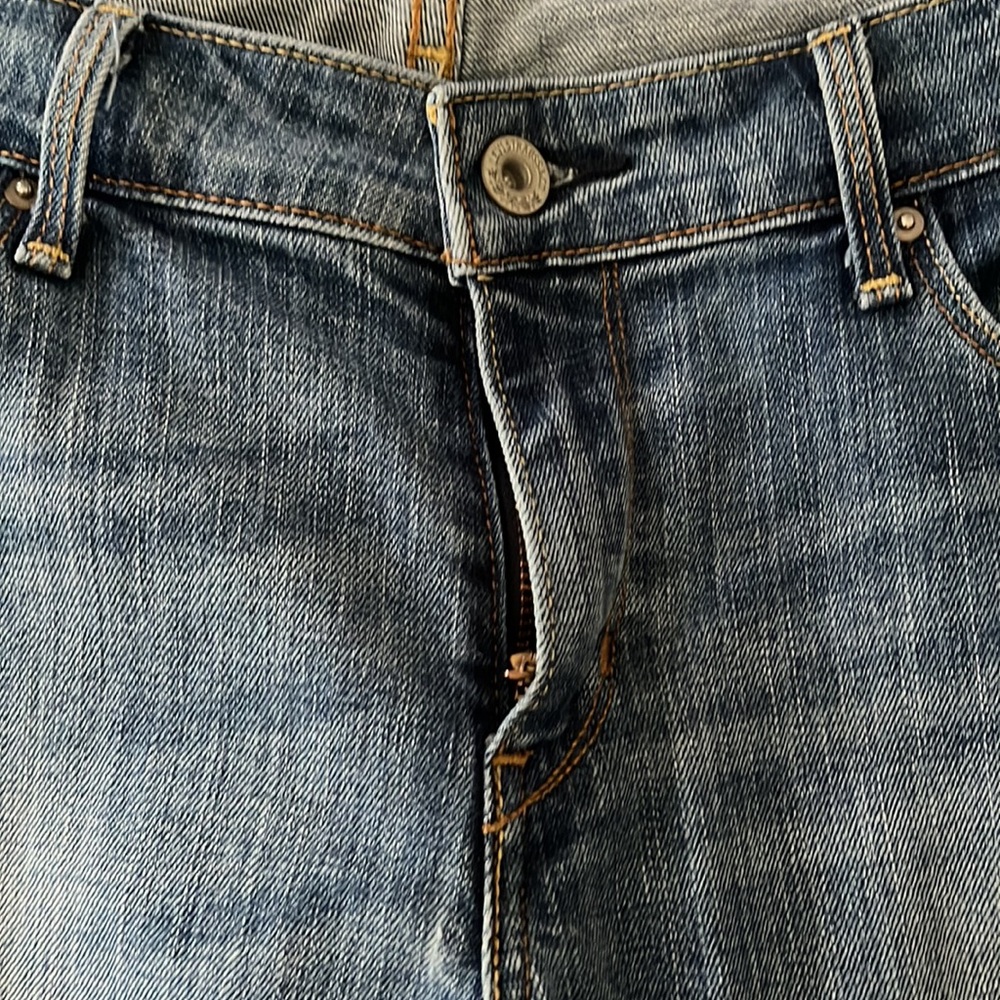 👖 Levies 32” waist - Picture 6 of 6